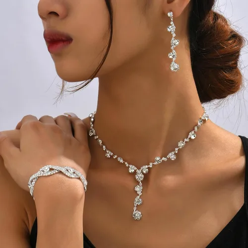 Vista 4 de HUASAI Juego de joyas de boda de plata para novias con circonita cúbica brillante, juego de joyas de graduación, disfraces, joyería formal, aretes