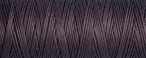 Vista 18 de Gutermann 723878-153-1 Lime R753 No.40 Hilo de seda de 98.4 ft x 1 carrete, 153