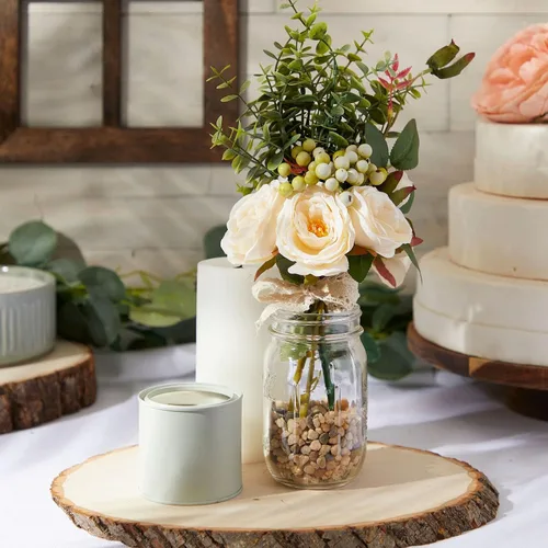 Vista 2 de Ramo de novia de rosas de seda champán, eucalipto y bayas, centro de mesa de boda (15.7 x 7 pulgadas)