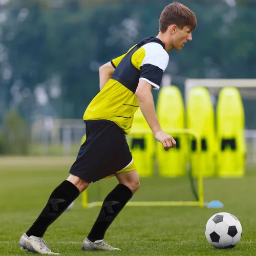 Vista 5 de ZXOLDZX 4 pares de calcetines de fútbol acolchados hasta la rodilla para hombres, jóvenes y niños