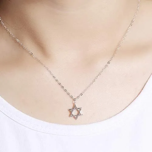 Vista 5 de BELUCKIN Star of David - Juego de collar y aretes de tuerca para mujer