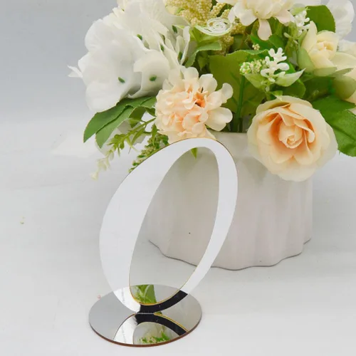 Vista 4 de NUOBESTY 10 piezas de acrílico para números de mesa, elegantes tarjetas de números de asiento de boda, reutilizables, decoración de mesa