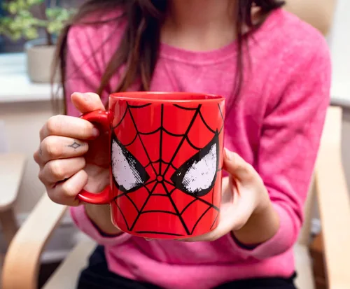 Vista 7 de Silver Buffalo Marvel Comics Spider-Man - Taza de cerámica clásica con máscara Capacidad para 20 onzas