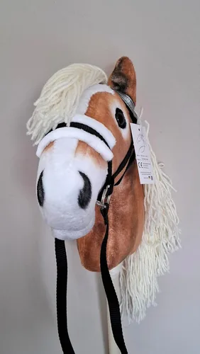 Vista 3 de Caballo de Pasatiempo Realista con Cabezada - Caballo Haflinger A3 en Palo