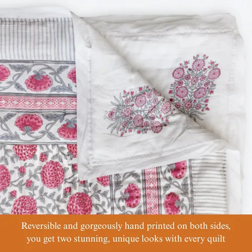 Vista 3 de Saffron Marigold Manta acolchada reversible rosa, tamaño Queen, hecha a mano, con estampado de dalia Daydreams de algodón Jaipuri Razai, colcha