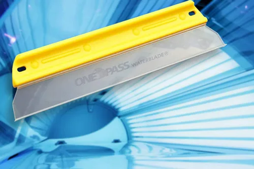 Vista 2 de One Pass Soft N Dry Escobilla Waterblade de Silicona con Barra en T de 11 Pulgadas Amarilla