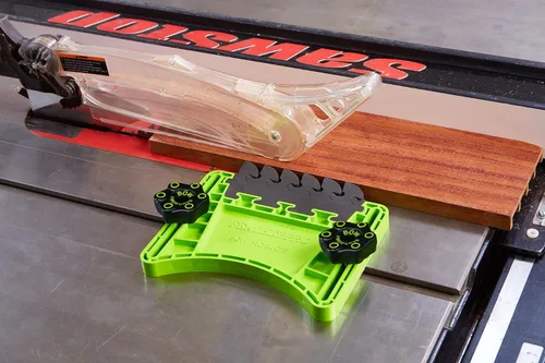 Vista 8 de BOW Products FeatherPRO FP1 - Guía de plumas para sierras de mesa, mesas de router y sierras de cinta - Plumas de EVA que reducen el retroceso