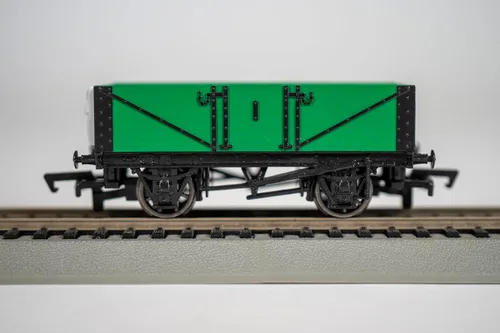 Vista 2 de Bachmann Thomas y sus amigos Troublesome #4 Truck (escala HO)