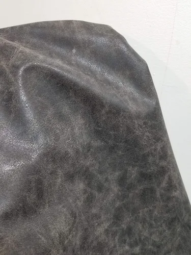 Vista 31 de NAT Leathers™ Cuero sintético sintético suave de piel sintética vegana marrón bellota (aprobado por PETA Vegano) por The Yard Piel sintética