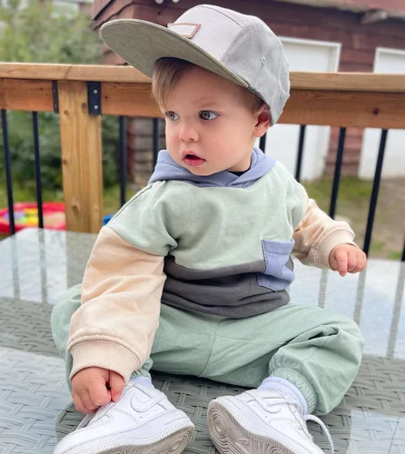 Vista 2 de Ropa de otoño e invierno para bebés, niños y niñas, sudadera con capucha con bloques de color, sudadera con capucha y pantalones elásticos