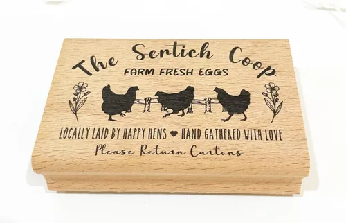 Vista 2 de Sellos personalizados de cartón de huevos frescos de granja, huevos de gallina, reunidos a mano con amor, sello de goma de madera