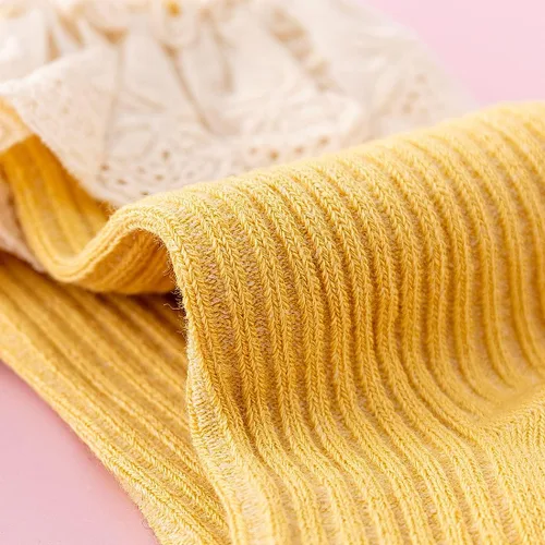 Vista 2 de HOUSEYUAN Calcetines largos con volantes hasta la rodilla para bebé niña pequeña calcetines de princesa lindos con volantes vestido de bebé