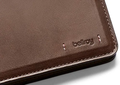 Vista 3 de Bellroy Hide Seek Premium Edition HI Billetera de cuero delgado - Madera oscura