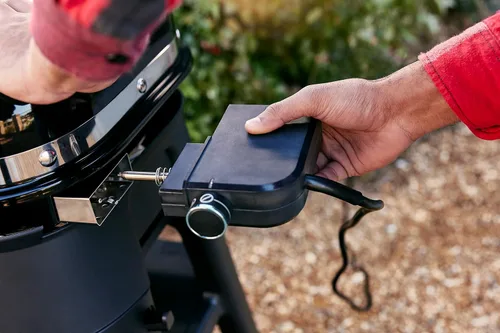 Vista 5 de Weber Lumin - Parrilla de barbacoa eléctrica compacta para exteriores, color negro - Ideal para espacios pequeños como patios, balcones y terrazas
