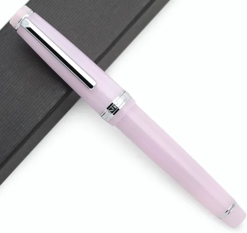 Vista 17 de JINHAO 82 - Pluma estilográfica con clip plateado (punta F 0.020 in, verde aguacate)