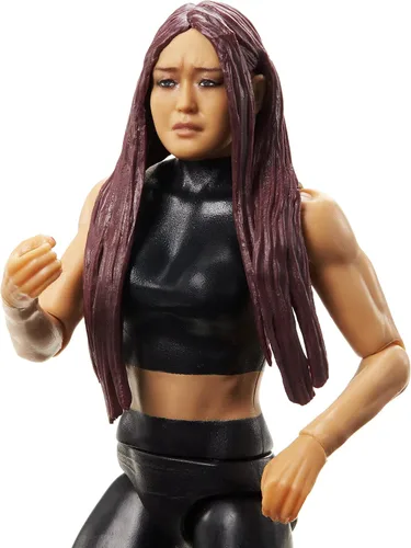 Vista 3 de WWE Io Sharai - Figura de acción de la serie 124, figura de acción posable de 6 pulgadas, coleccionable para edades de 6 años en adelante