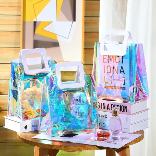 Vista 6 de Boao 8 bolsas de regalo reutilizables, de 10 x 11 x 5.5 pulgadas, bolsas grandes transparentes de PVC con asa para mujeres, niñas, fiestas