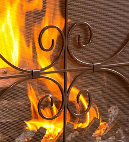 Vista 4 de Protector de chimenea con diseño de espirales, de hierro forjado con malla metálica Cobre