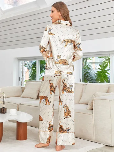 Vista 2 de WDIRARA Conjunto de pijama de manga corta y pantalones de satén a rayas para mujer
