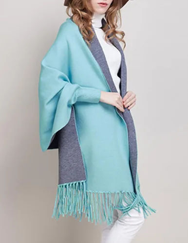 Vista 2 de FeelMeStyle - Poncho bohemio para mujer con flecos y flecos
