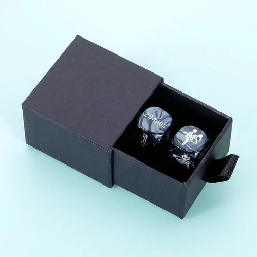 Vista 8 de Regalos de canasta abucheada para él, dados sexuales para adultos, dados de juegos sexuales, regalos de acero para parejas, regalo de despedida