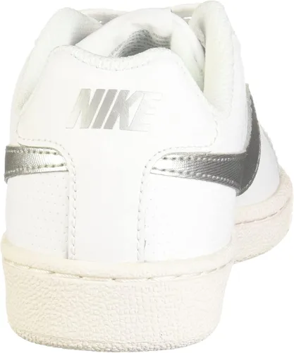 Vista 3 de Tenis de gimnasia para mujer de Nike, Blanco, 10