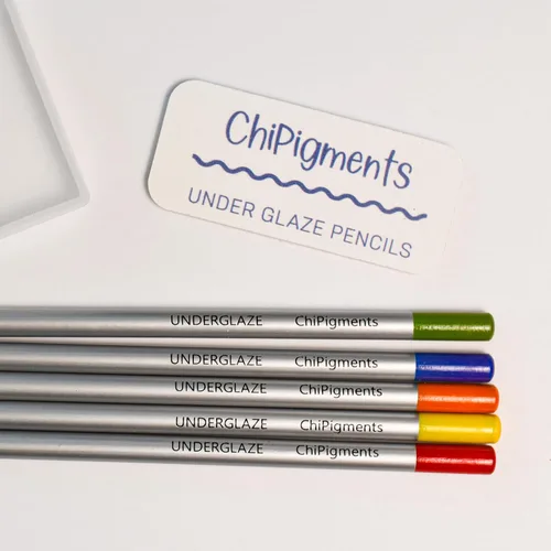 Vista 7 de ChiPigments® Brights - Paquete de 5 lápices para cerámica Colores vibrantes • Líneas finas y sombreado • Bisqueware • Greenware • Vidrio fundido