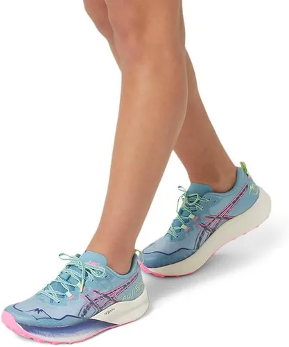 Vista 2 de ASICS Zapatos FUJISPEED 2 para mujer, 8.5, GRIS Azul/Negro