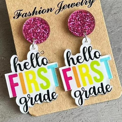 Vista 2 de Coloridos aretes colgantes de letras para profesores para mujeres y niñas, aretes acrílicos para el regreso a clases, regalos de agradecimiento