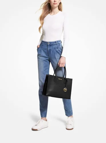 Vista 2 de Mercer - Bolso grande de cuero con diseño de guijarros, Negro
