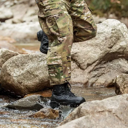 Vista 7 de FREE SOLDIER Mens Tactical Waterproof Lightweight Hiking Boots Military Combat Boots Work Boots