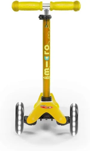 Vista 2 de Micro Kickboard Mini LED Deluxe Tres ruedas Scooter Micro de diseño suizo inclinado para dirigir Ruedas iluminadas activadas por movimiento