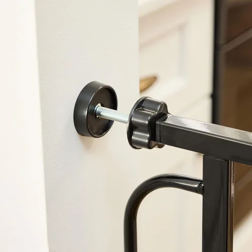 Vista 7 de Regalo Easy Step - Puerta para bebé extra alta con acceso, kit adicional, incluye kit de extensión de 4 pulgadas, kit de montaje a presión, ventosas