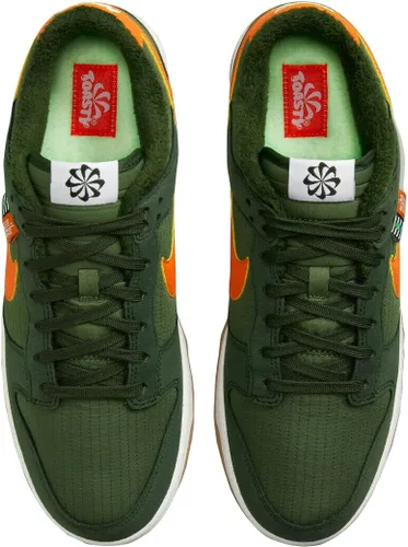 Vista 390 de Nike Kid's Dunk Low Sneaker