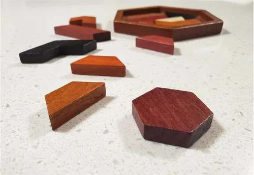 Vista 2 de Rompecabezas de madera hexagonal – Brain Teasers – Rompecabezas de rompecabezas para adultos y niños