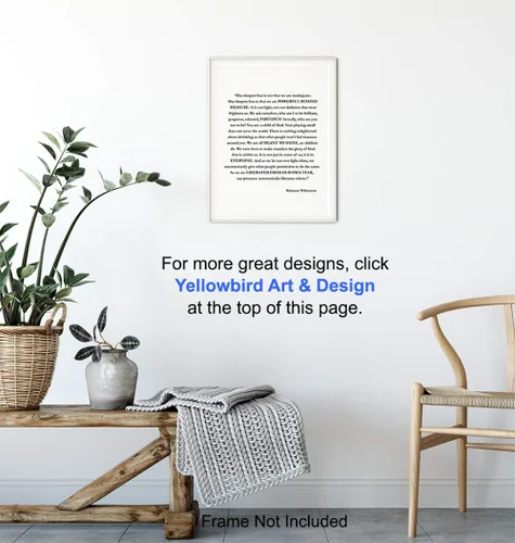 Vista 5 de Marianne Williamson Lámina de Arte de Pared con Cita del Miedo Más Profundo - Perfecta para Oficina y Decoración del Hogar - Es un Gran Regalo