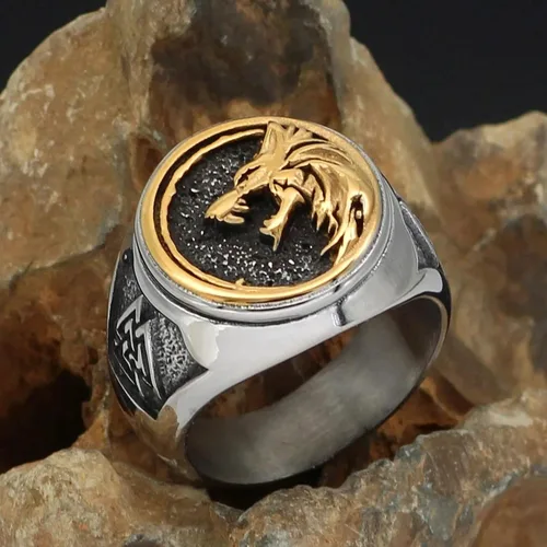 Vista 2 de Fantasy Forge Jewelry Norse Fenrir - Anillo de sello para hombre, de acero inoxidable, oro y lobo vikingo, tallas 9-13