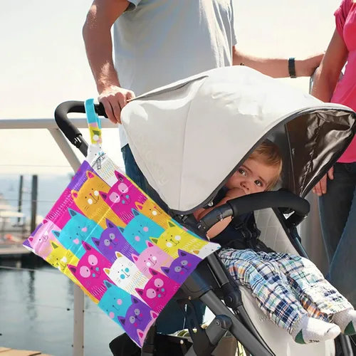 Vista 2 de visesunny Colorido gato - 2 bolsas húmedas con bolsillos con cremallera, lavable, reutilizable, espaciosa para viajes, playa, piscina, guardería