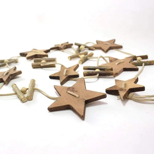 Vista 3 de DERAYEE 100 piezas de adornos de estrellas de madera sin terminar, piezas de madera en blanco recortadas de varios tamaños para Navidad, bodas