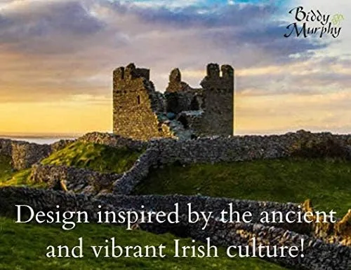 Vista 7 de Pendientes de nudo de la Trinidad de plata de ley irlandesa, hechos en Irlanda