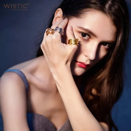 Vista 4 de Jinbaoying Anillo de compromiso de moda con nudo cruzado para mujer, anillo de compromiso de acero inoxidable chapado en oro rosa y plata, Metal,