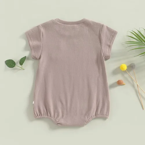Vista 3 de KMBANGI Mameluco de manga corta con cuello redondo de punto acanalado de color sólido para bebé, niña y niño, traje de verano de una pieza