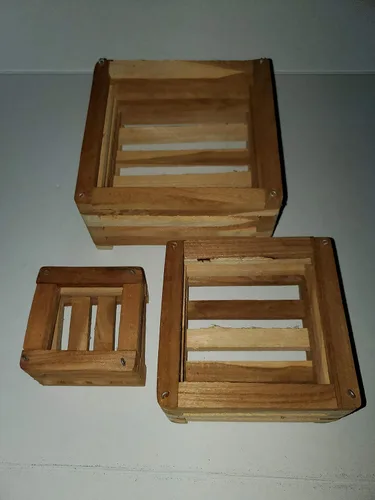 Vista 2 de Jim's Orchid Supplies Juego de 3 cestas cuadradas de madera de teca para orquídeas y plantas, 1 unidad de 4, 6 y 8 pulgadas con ganchos de 3 a 20