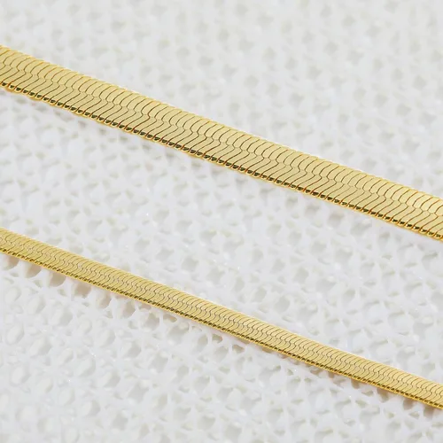 Vista 5 de Fiusem Collar de oro para mujer collar de cadena de espiga chapada en oro de 14 quilates gargantilla de cadena de serpiente dorada para mujer