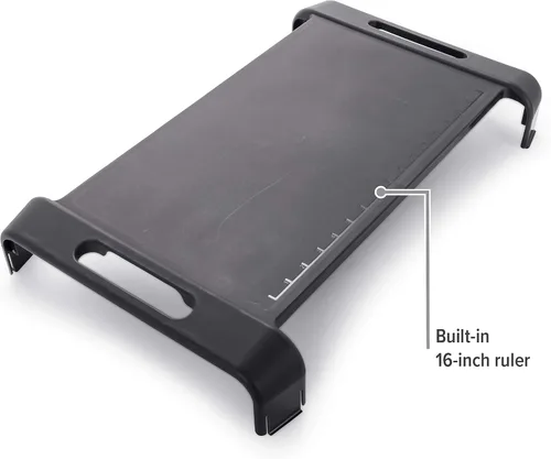 Vista 3 de Accesorio de tabla de cortar Camco para enfriadores Currituck de 30 cuartos - Convierta la tapa de su enfriador en un espacio de preparación