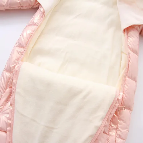 Vista 3 de Traje de nieve grueso de invierno para bebé con lindo estampado de dibujos animados con capucha impermeable ropa de nieve