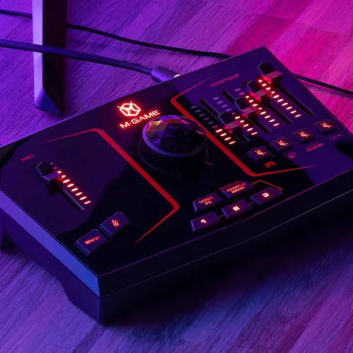 Vista 2 de M-GAME Mezclador de interfaz de audio USB Solo para transmisión y juegos con micrófono XLR, entrada óptica, Voice FX, muestreador, luces y software