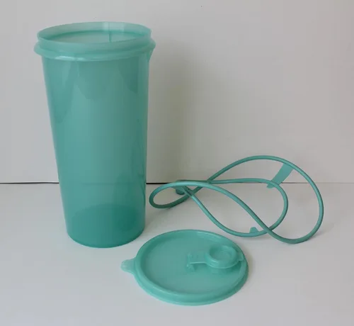 Vista 2 de NewTupperware Super Mega Vaso con mango Cariolier de 48 onzas, color verde transparente
