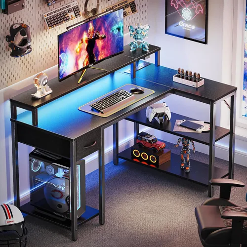 Vista 2 de SUPERJARE Escritorio para juegos en forma de L de 47 pulgadas con luces LED y tomas de corriente, escritorio reversible para computadora con Negro