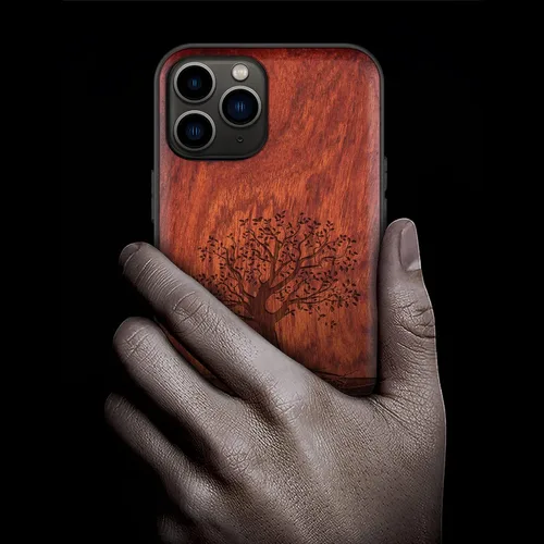 Vista 2 de Carveit Funda de madera para iPhone 11 Pro Max [madera real dura y TPU suave negro] a prueba de golpes, protector de teléfono de madera único